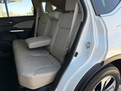 Used 2016 Honda CR-V Touring image 32