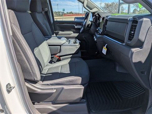 New 2026 GMC Sierra 1500 SLE w/ Preferred Package image 35