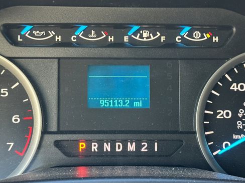 Used 2016 Ford F150 XLT image 36