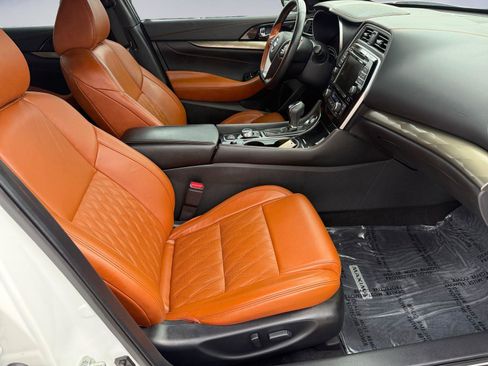 Used 2020 Nissan Maxima Platinum w/ Reserve Package FWD image 19