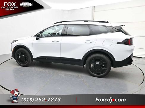 Used 2026 Kia Sportage X-Line w/ X-Line Premium Package AWD/4WD image 17