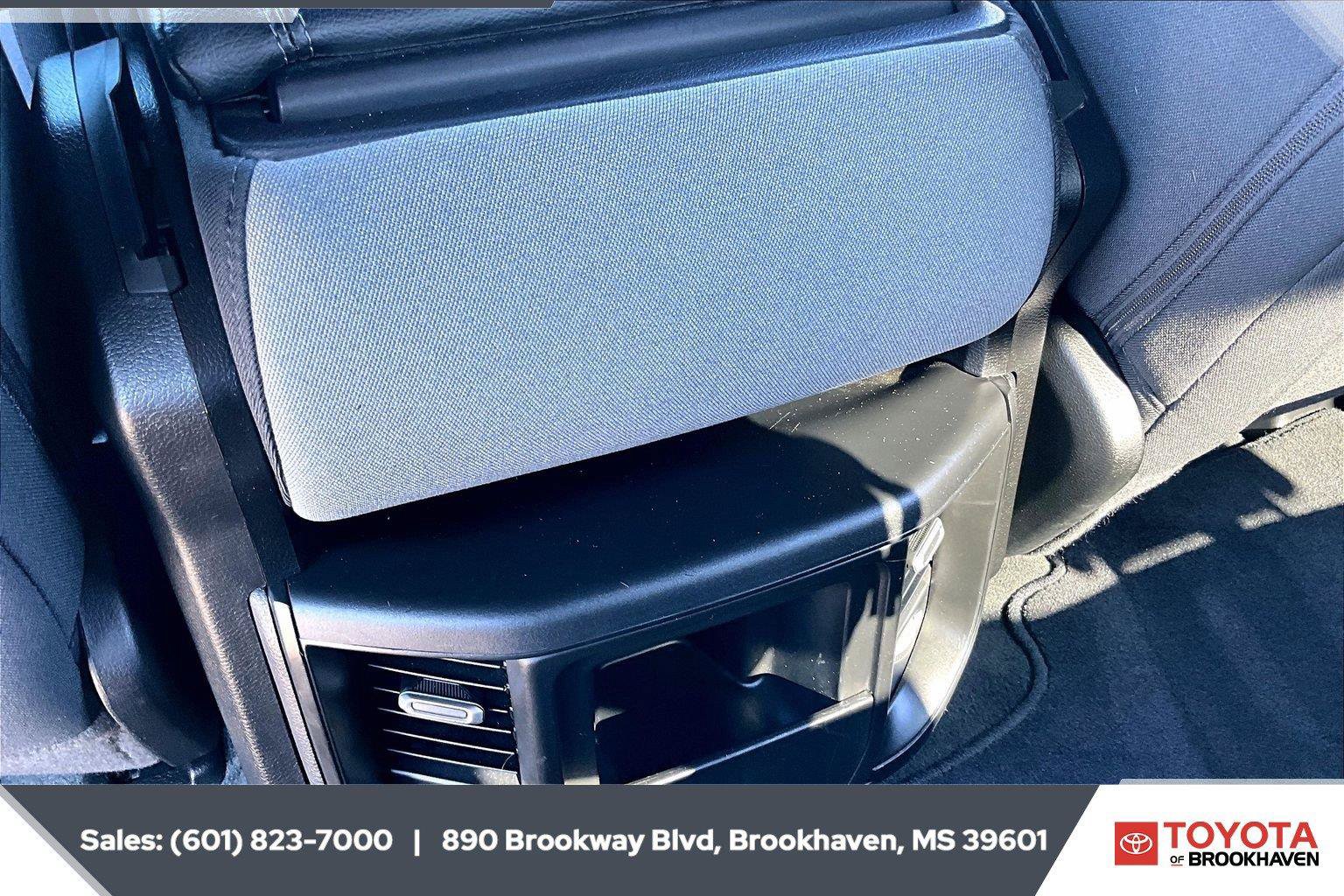 Used 2022 RAM 1500 Big Horn AWD/4WD image 24