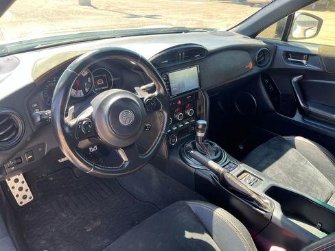 Used 2017 Toyota 86 860 Special Edition image 23