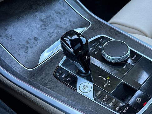 Used 2022 BMW X5 sDrive40i w/ Parking Assistance Package image 23