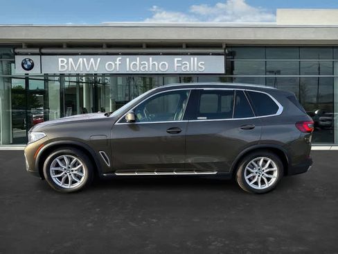 Used 2021 BMW X5 xDrive45e w/ Executive Package image 5