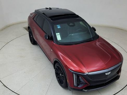 Used 2024 Cadillac Lyriq Sport image 76