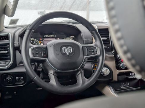 Used 2022 RAM 1500 Laramie image 15