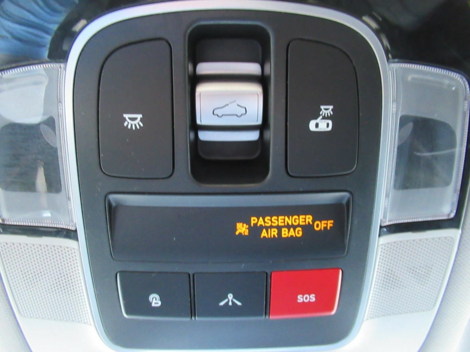 Used 2022 Hyundai Sonata Limited FWD image 31