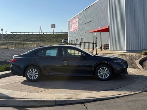 New 2026 Toyota Camry LE image 2