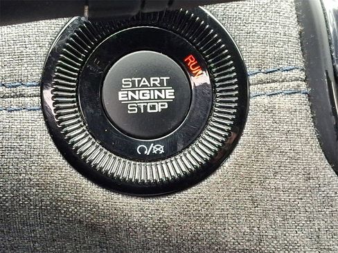 Used 2022 Jeep Compass Latitude w/ Convenience Group image 24