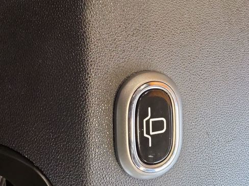 Used 2015 FIAT 500 e w/ Esport Package FWD image 26