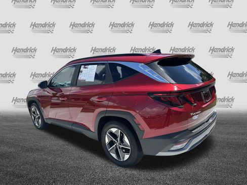 Used 2025 Hyundai Tucson SEL FWD image 8