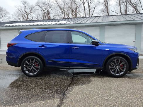 Used 2025 Acura MDX A-Spec image 8