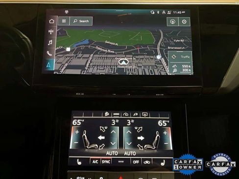 Used 2024 Audi Q8 e-tron Premium image 43