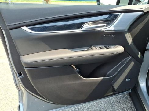 New 2026 Cadillac XT5 Premium Luxury w/ Driver Assist Package FWD image 9