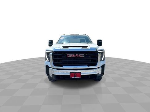 New 2025 GMC Sierra 3500 Pro image 3