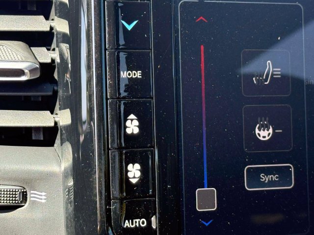 Used 2022 RAM 1500 Rebel w/ Rebel Level B Equipment Group AWD/4WD image 30