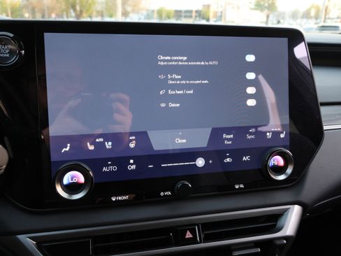 Used 2025 Lexus RX 350 Premium w/ Accessory Package image 26