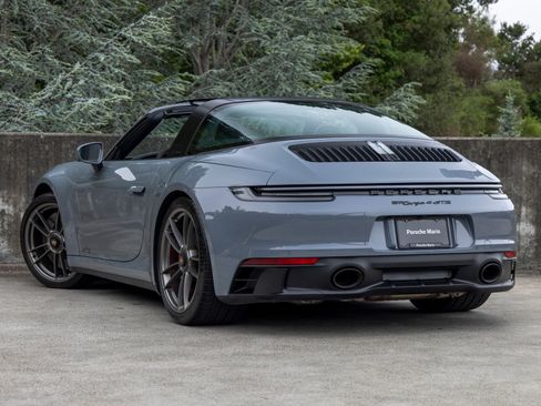 Used 2024 Porsche 911 Targa 4 GTS AWD/4WD image 3