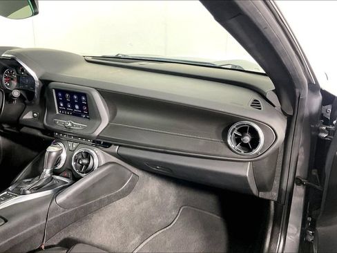Used 2021 Chevrolet Camaro LT RWD image 16