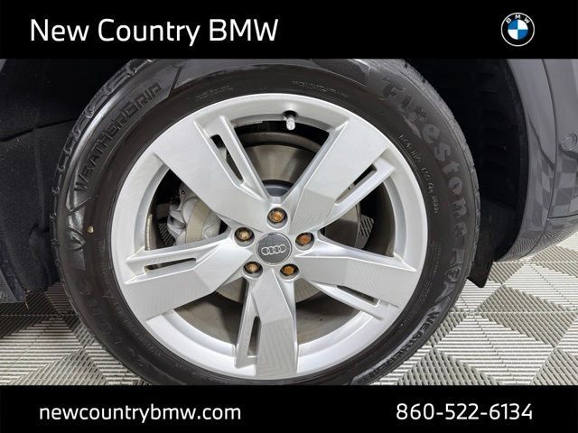 Used 2019 Audi Q5 Prestige AWD/4WD image 9