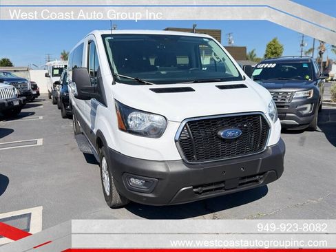Used 2025 Ford Transit 350 XLT RWD image 2