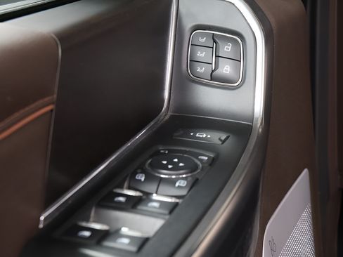 Used 2025 Ford F250 King Ranch w/ Tremor Off-Road Package AWD/4WD image 20