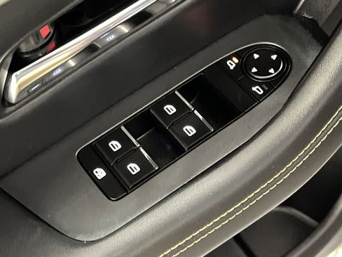 Used 2024 MAZDA CX-90 3.3 Turbo w/ Premium Package image 13