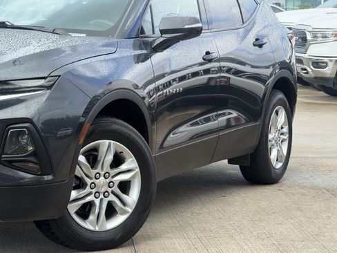 Used 2022 Chevrolet Blazer LT FWD image 3