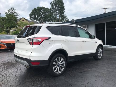 Used 2017 Ford Escape Titanium FWD image 7