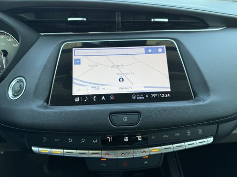 Certified 2023 Cadillac XT4 Premium Luxury image 22