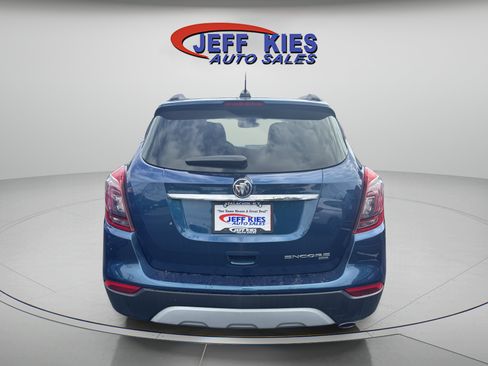 Used 2020 Buick Encore Preferred AWD/4WD image 5