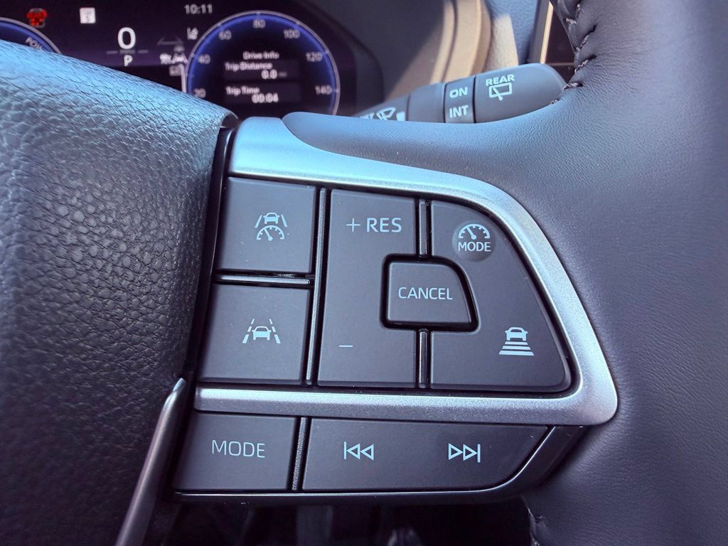 Used 2026 Toyota Grand Highlander AWD Hybrid image 26