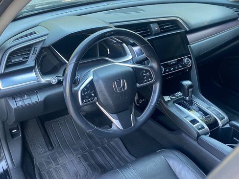Used 2016 Honda Civic Touring image 13