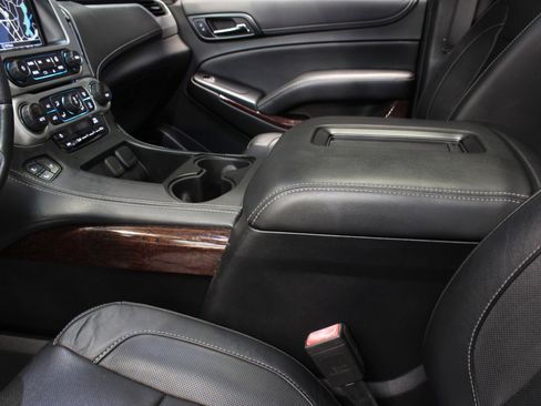 Used 2020 GMC Yukon SLT w/ Open Road Package image 40