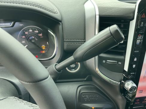 New 2026 RAM 3500 Laramie AWD/4WD image 20