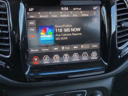 Used 2020 Jeep Compass Limited image 12