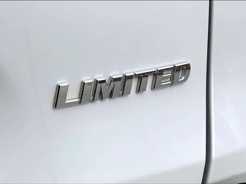 Used 2023 Toyota RAV4 Limited image 10