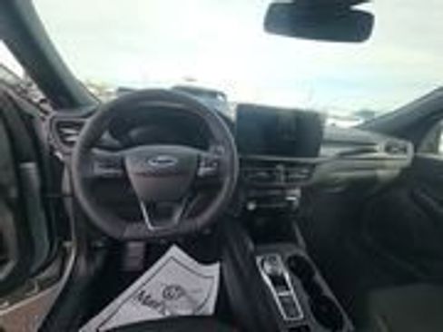 Used 2023 Ford Escape ST-Line Elite image 6