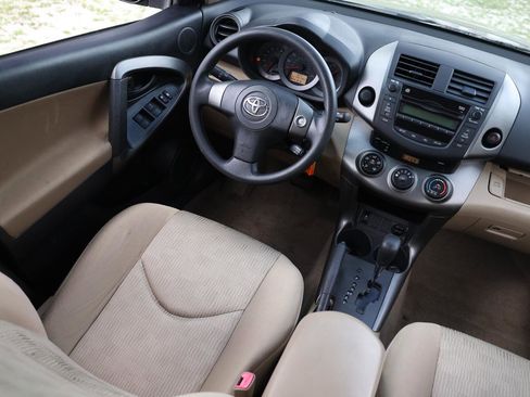 Used 2010 Toyota RAV4 2WD image 20