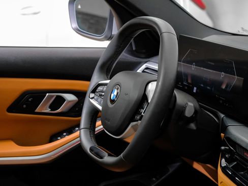 Used 2026 BMW 330i Sedan RWD image 18