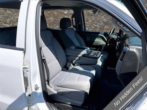 Used 2018 Chevrolet Silverado 2500 W/T w/ WT Convenience Package AWD/4WD image 7
