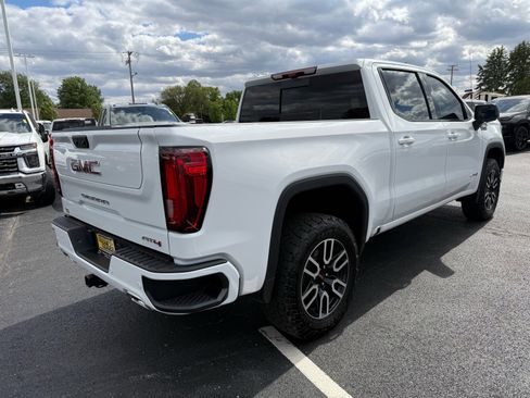 Used 2025 GMC Sierra 1500 AT4 w/ AT4 Premium Package AWD/4WD image 5