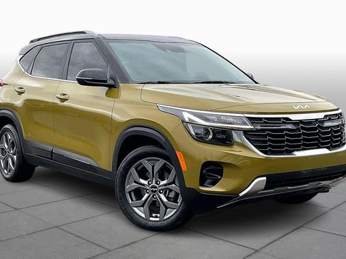 Used 2024 Kia Seltos S image 2