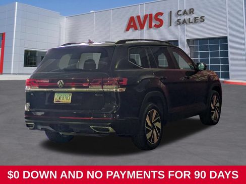 Used 2025 Volkswagen Atlas SE AWD/4WD image 6