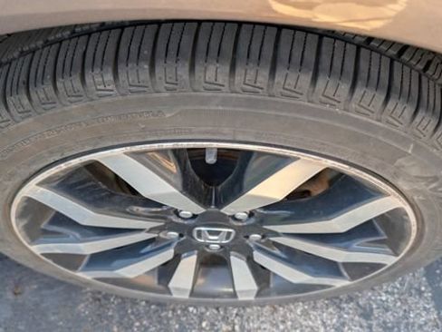 Used 2015 Honda Civic EX-L image 5