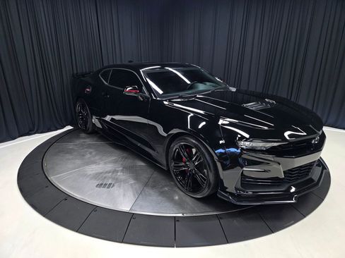 Used 2023 Chevrolet Camaro SS w/ Redline Edition image 13