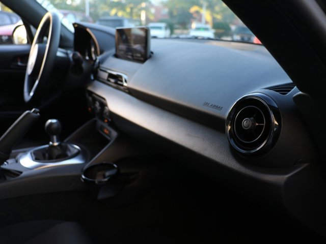 Certified 2026 MAZDA MX-5 Miata Sport RWD image 8