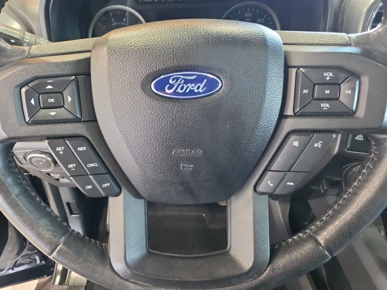 Certified 2018 Ford F150 XLT w/ Equipment Group 302A Luxury AWD/4WD image 27