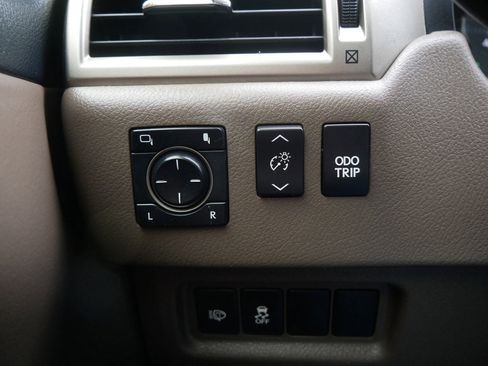 Used 2018 Lexus GX 460 image 27